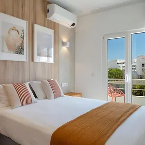Hotell Made