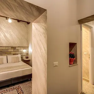 https://colosseo-accomodation-room-guest-house.it-romehotels.com